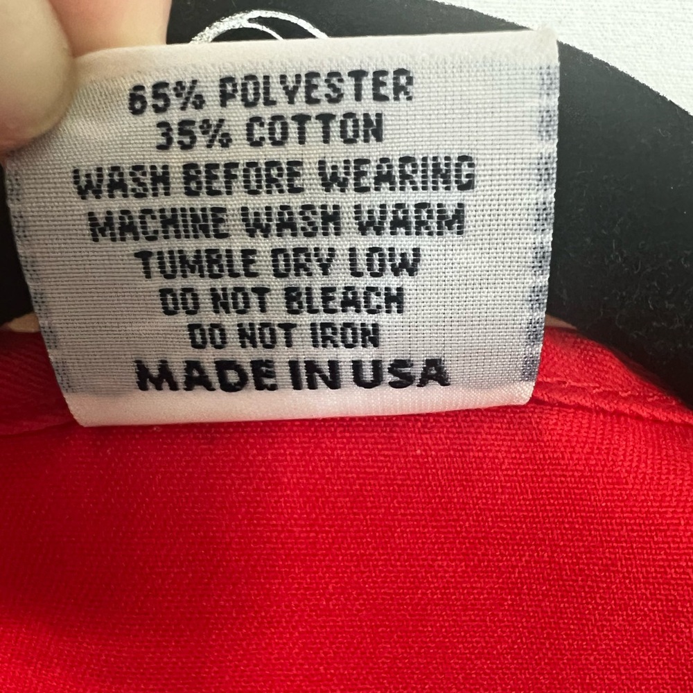 🔴 Daystar Unisex Red Two-Pocket Vest | Size S EUC - Picture 7 of 7